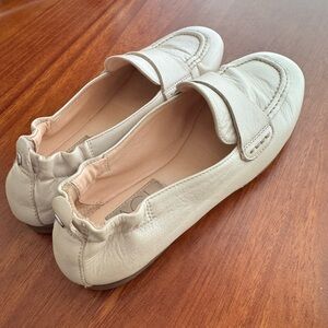 Agl Cream Flats with Velcro Strap and Decorative Stitching 35.5